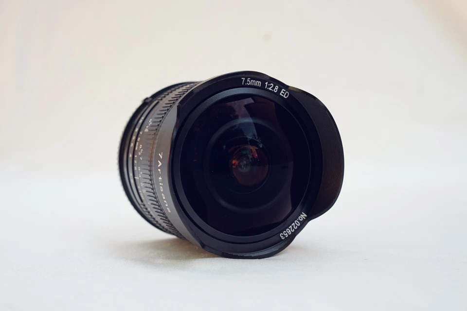 7artisans 7.5mm f/2.8 II Fisheye Lens 190° Ultra-Wide for M4/3 Mount - Image 2 of 4