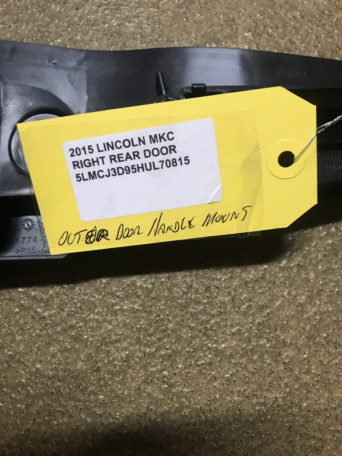 2015 2019 Lincoln MKC Outer Door Handle Mount Right Rear L7 EBay 2015-2019-lincoln-mkc-outer-door-handle-mount-right-rear-l7-ebay