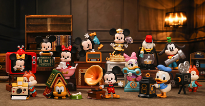 POPMART X Disney Mickey Family Vintage Collection Mini POPMART X Disney Mickey Family Vintage Collection Mini