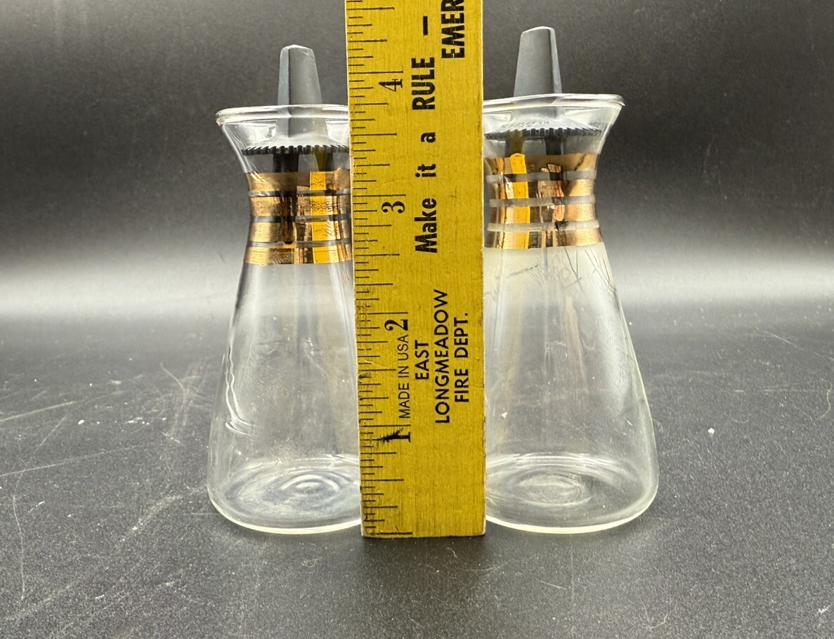 Vintage Pyrex Cruet Shaker Set Beaker Style 4” Decorative Glass Vials E1