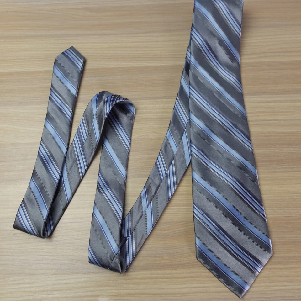 Corbata de cuello DKNY para hombre gris seda satinado a rayas boda informal diseñador lujo Foto 3 de 4