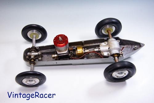 1946 DOOLING F TETHER CAR; ORIGINAL HAMMERTONE PAINT; McCOY POWERED; NO RESERVE - Picture 8 of 10