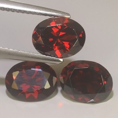 100% NATURAL7.93Cts BEAUTIFUL SUPERB RHODOLITE GARNET 3PCS -REF VIDEO