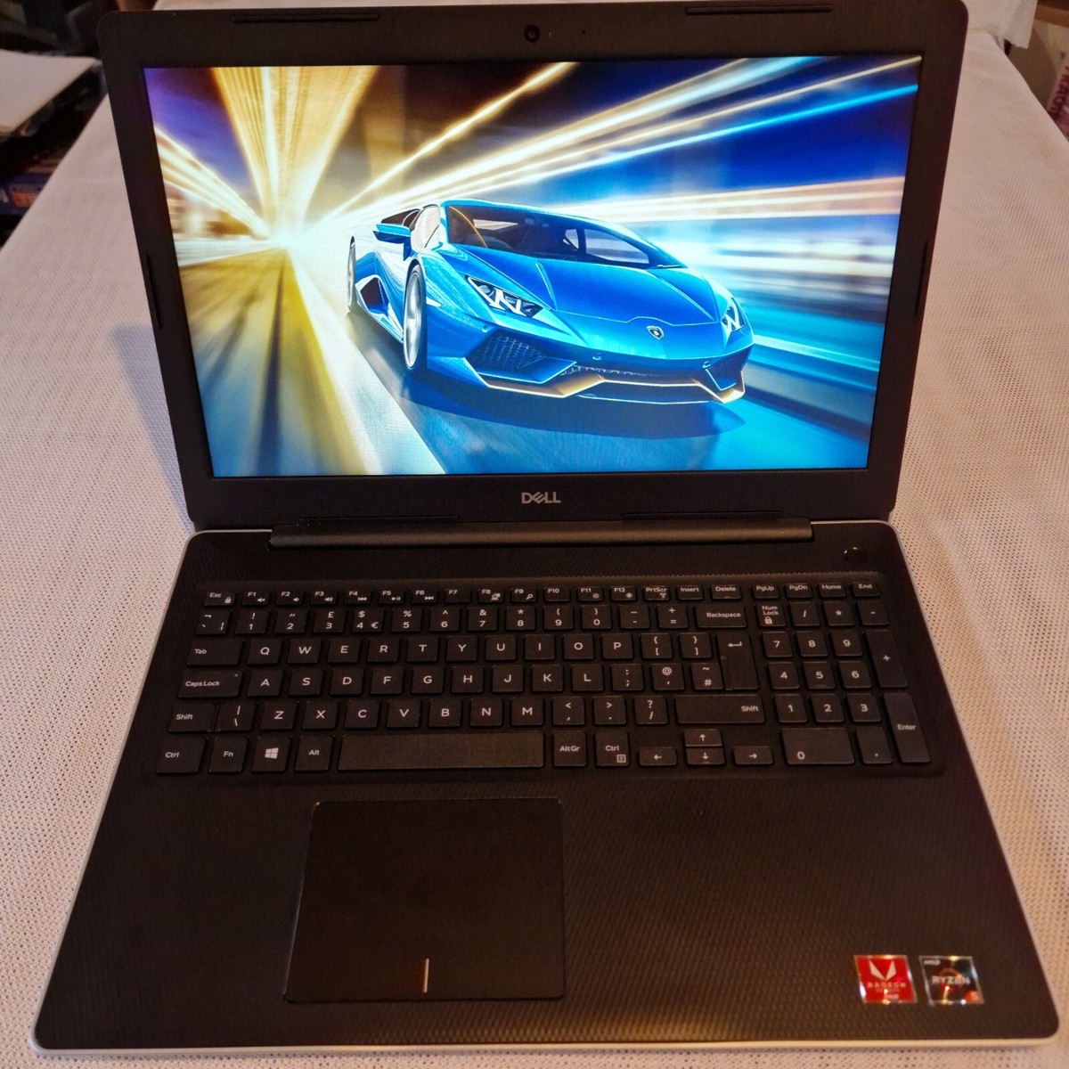 Dell Inspiron 3585, AMD RYZEN 5, Wind 11, 256Gb NVMe SSD+750Gb HDD