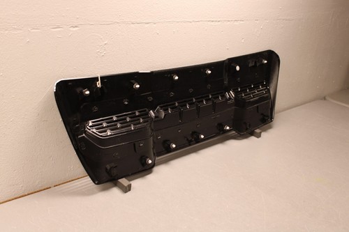 2020 2021 2022 2023 GMC SIERRA 2500 3500 FRONT HOOD AIR VENT OEM - Bild 3 von 12