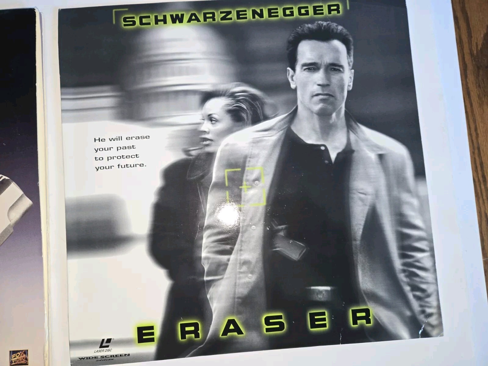 2 Arnold Schwarzenegger Laserdiscs ERASER - TRUE LIES | eBay
