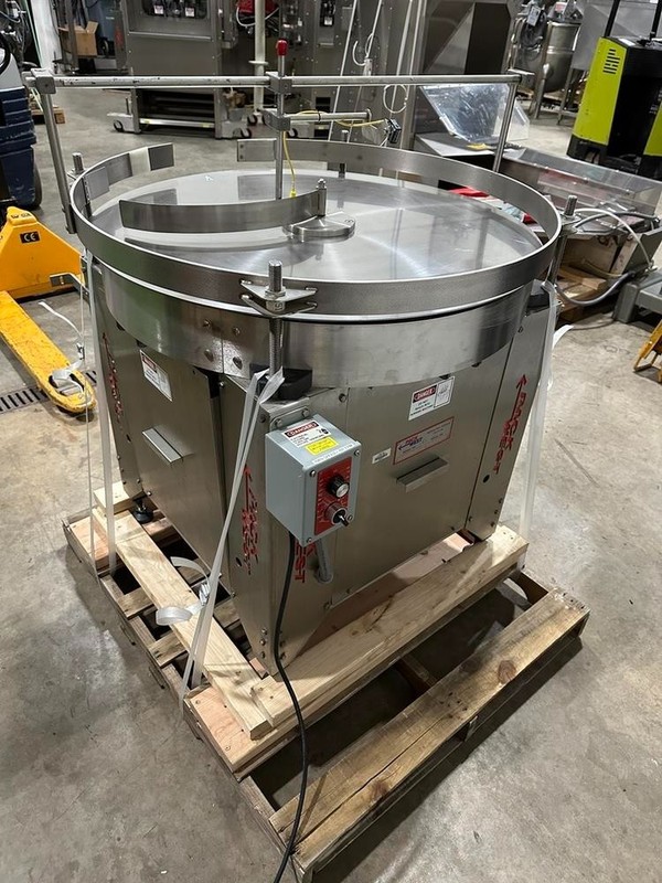 PACKWEST Model Accumulator Table 36"