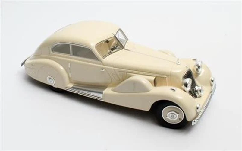 MATRIX MXL1302-011 1/18 Mercedes-Benz 500K Special Streamline White 1935 - Image 4 of 4