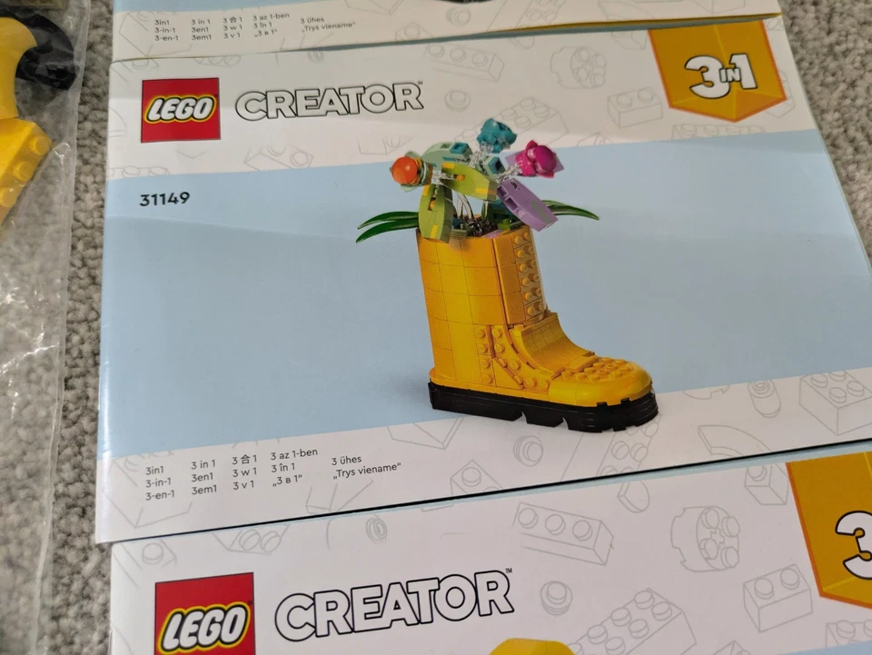 LEGO Creator 31149 Flowers in Watering Can, photo 3 of 5