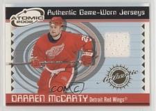 2001-02 Pacific Atomic Game-Worn Jerseys Darren McCarty #23 2d8