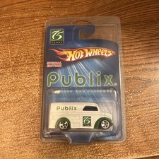 Hotwheels Publix 75 anniversary Dairy Delivery