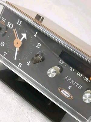Vintage Zenith Circle of Sound AM Clock Radio B285W Dial-Lite