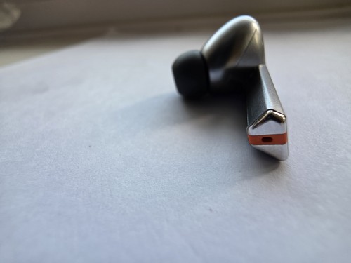 Genuine - Samsung Galaxy Buds 3 Pro (SM-R630) - RIGHT EARBUD ONLY - Silver - Picture 3 of 3