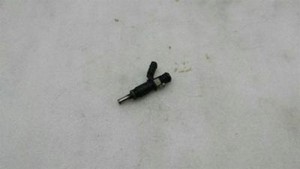 MERCEDES E Class W211 Injector A2720780249 Einspritzdüse M272