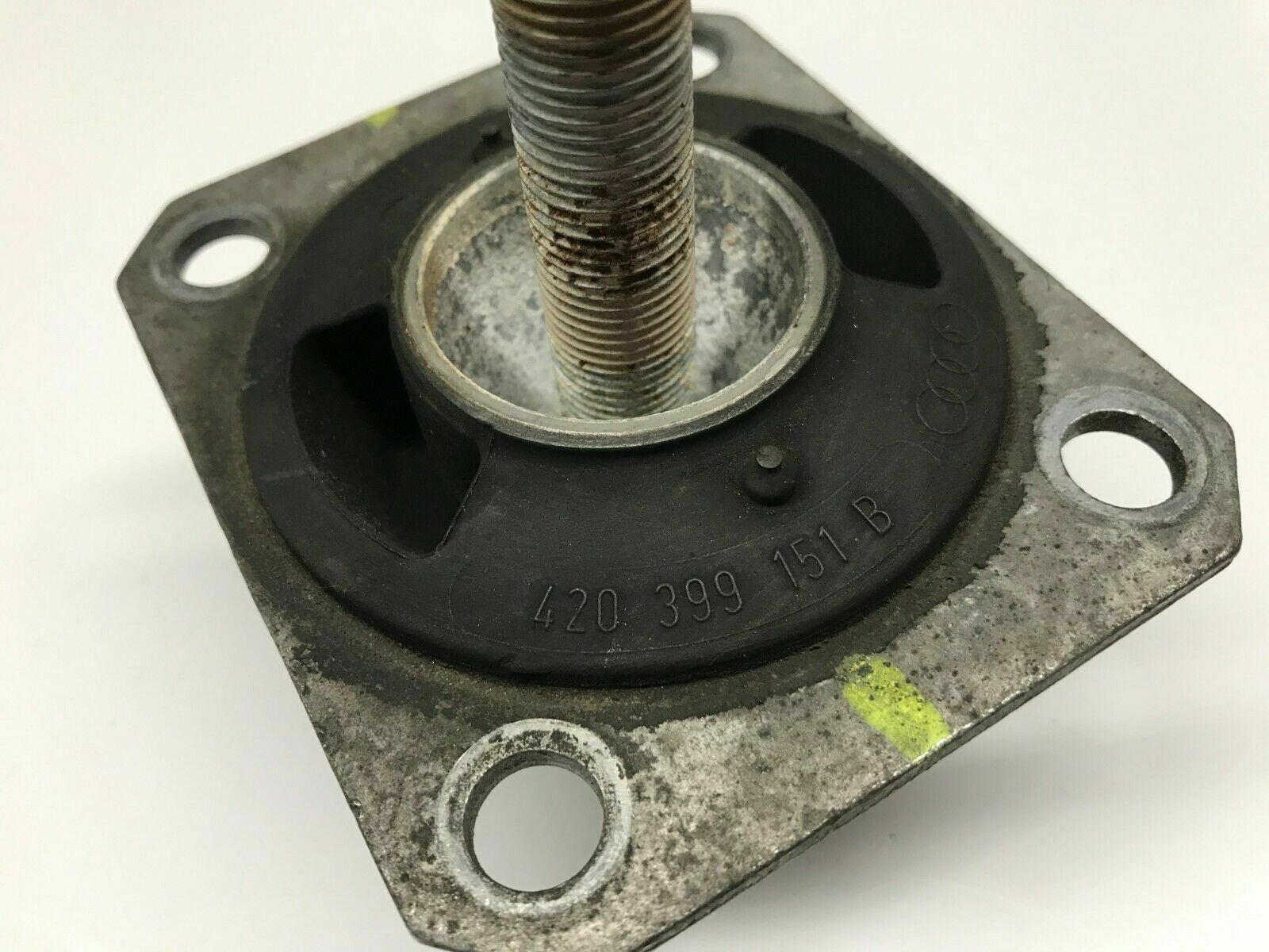 LAMBORGHINI GALLARDO LP560 570 TRANSMISSION MOUNT SUPPORT OEM 420399151B