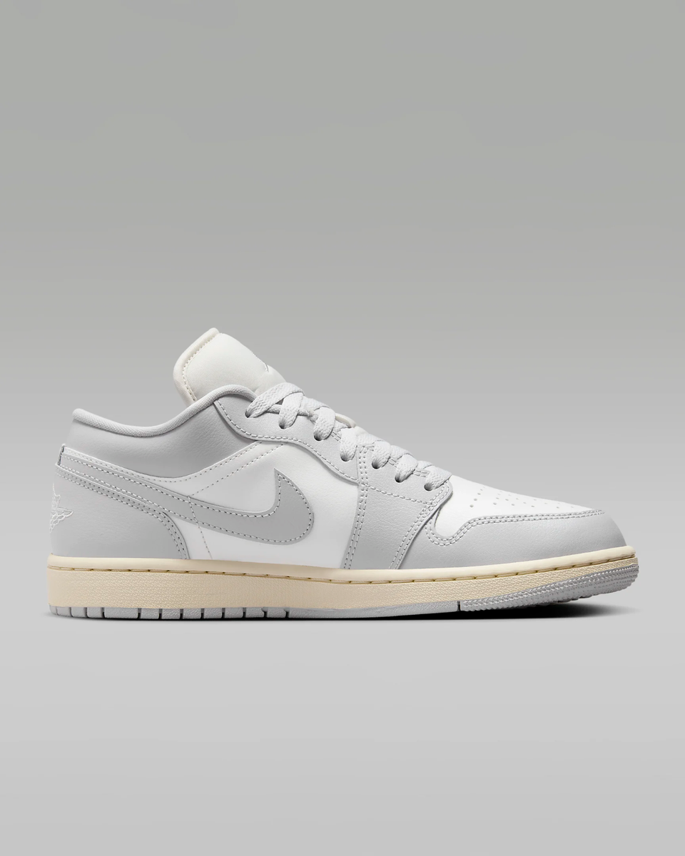 送料込み 追跡あり Nike Air Jordan 1 Low \