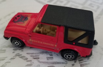 Vintage Toys Suzuki Sj Samurai Street Roader chuck e chesse maisto
