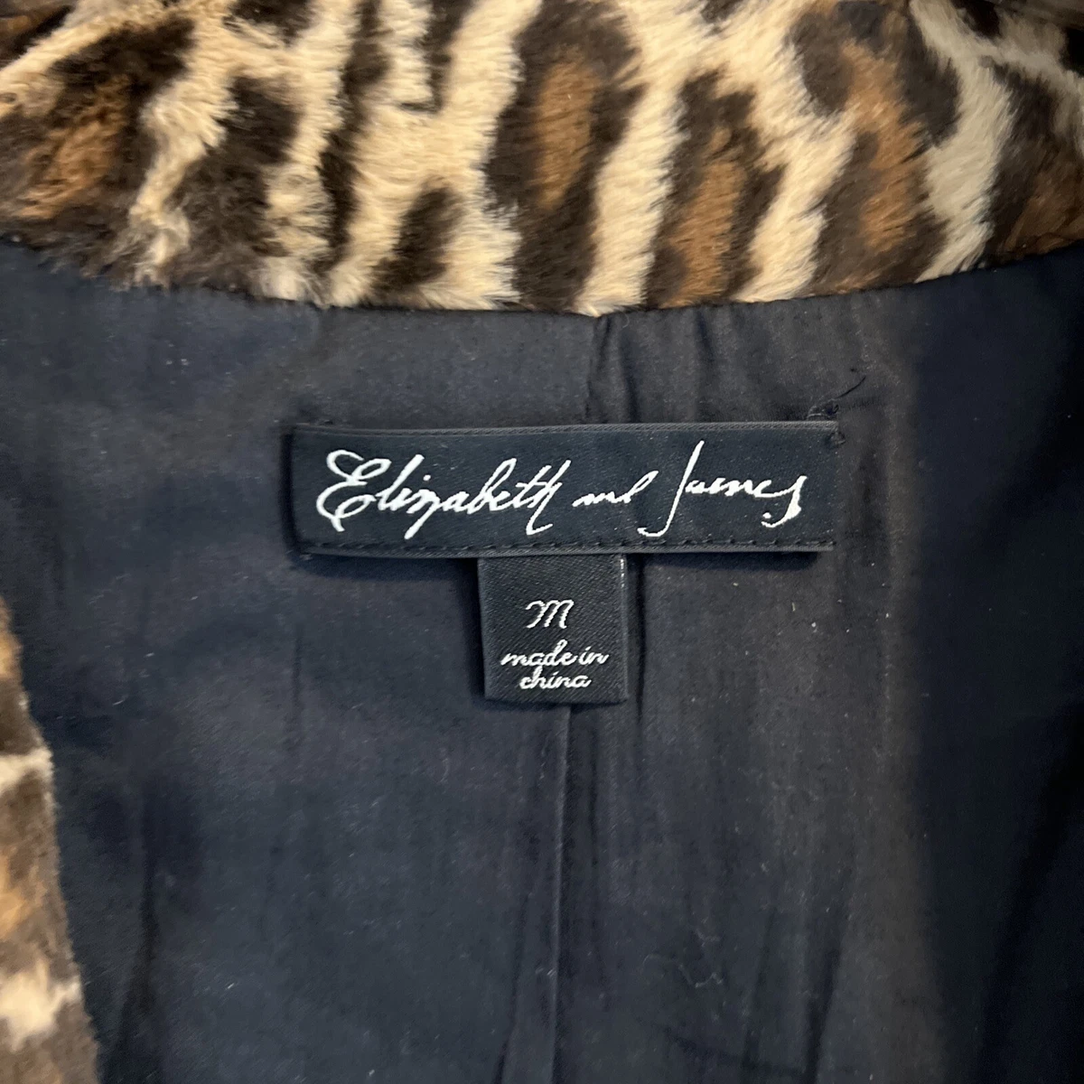 Fitted leopard top print coat