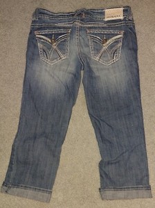 Women’s Juniors Hydraulic Medium Wash Heavy Stitching Stretch Capri Size 11/12