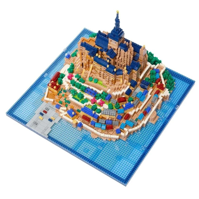 NANOBLOCK -Mont Saint-Michel - Deluxe Edition - 5360 + pieces - Image 3 of 4