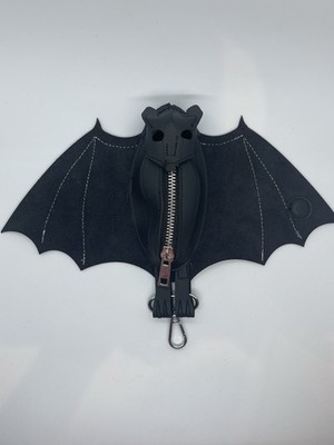 Leather Bat Coin Purse With Foldable Wings, Gothic Hanging  display picture 3