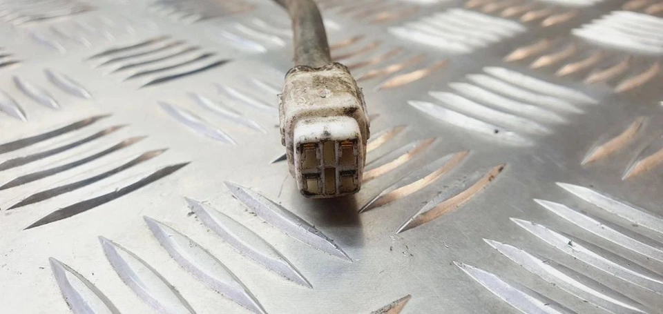 Sonda lambda benzina Subaru Forester SF 1999 025800581 TPT46213 - Immagine 3 di 4