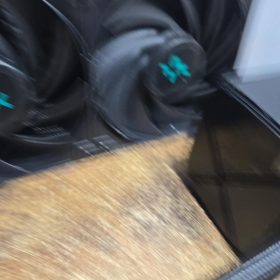 Deepcool LS720S 360mmZero Dark Liquid CPU Cooler R-LS720-BKNNMM-G-1 Black - Image 4 of 4