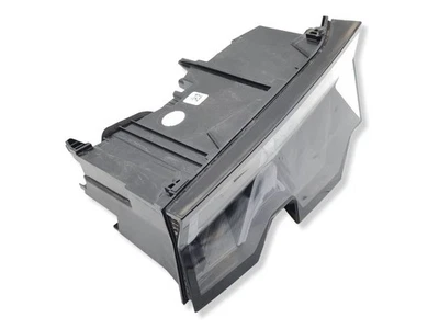 Peugeot 3008 III 2025 Essence / Électricité Feux arrière sur hayon AMD235872 - Photo 1/4