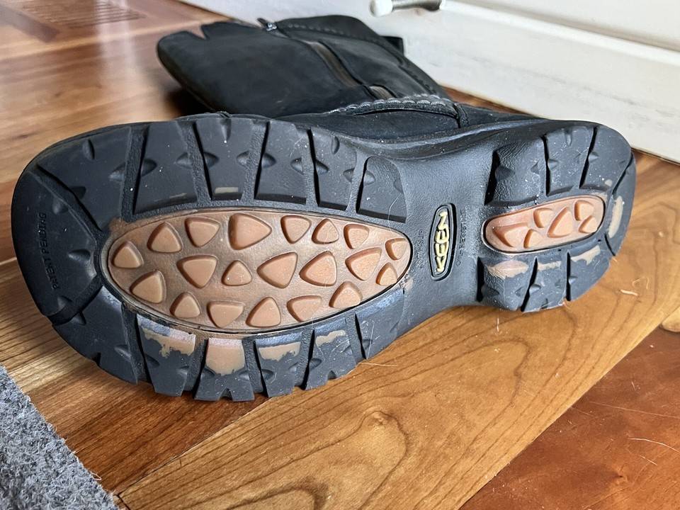 Keen Leather Boots Women size 8 Tall Black Waterproof Zip Up Classic