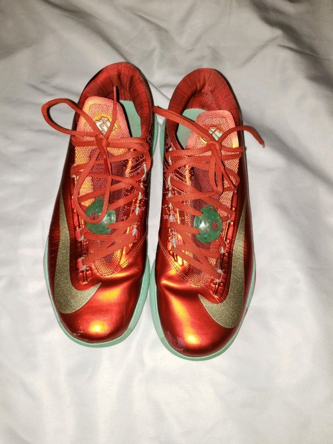 kd 10 christmas