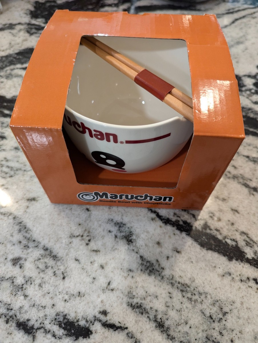 Maruchan Ceramic Ramen Bowl With Chopsticks – Beige, Naruto X Hello Kitty Design