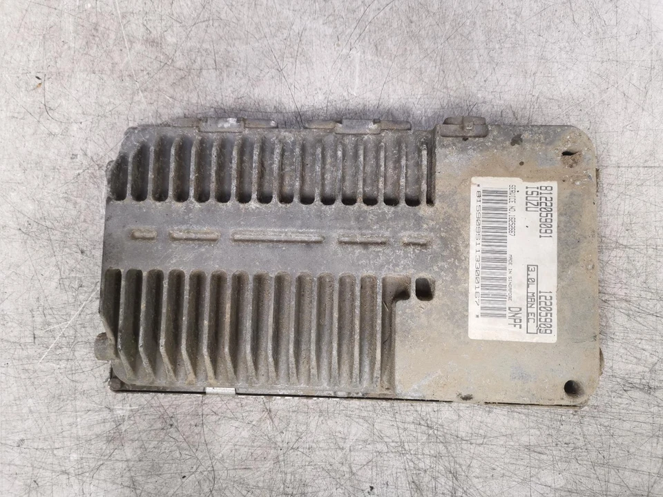 БЛОК УПРАВЛЕНИЯ ДВИГАТЕЛЕМ ISUZU TROOPER ECU 3 Л ДИЗЕЛЬ 1998-2005 8122059091 #88948 - Изображение 2 из 4