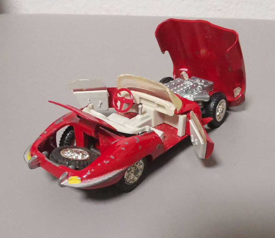 Tekno KIRK Denmark, Jaguar E Type hardtop • EUR 29,90