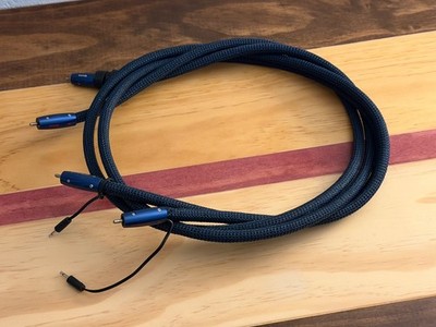 AudioQuest Water RCA Audio Interconnect Cables - Pair 5FT (1.5 Meters)