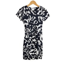 Diane Von Furstenberg Zoe Halo Petal Silk Dress size 2 Black/White