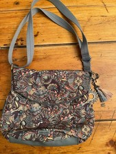 Sakroots Crossbody, Multifunctional Purse with Adjustable Strap, BRAND NEW