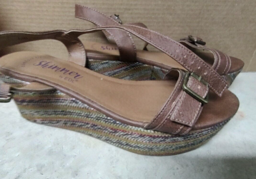 Shimmer Women's Size 10M Wedge Block Heels Open Toe Buckle Sandals - Picture 2 of 6