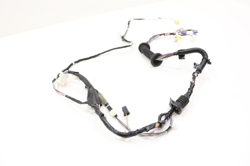 Arnés de cableado de puerta delantera izquierda Toyota Tundra 2019-2021 OEM 821520C720 - Imagen 4 de 9