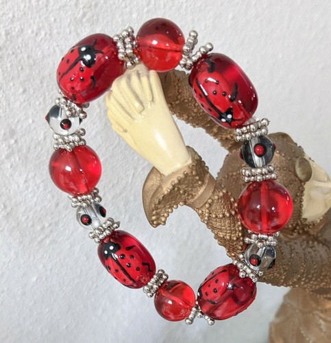Ladybug Bracelet Spring Garden Red Bracelet for Women Beaded Stretch  - Picture 4 of 7
