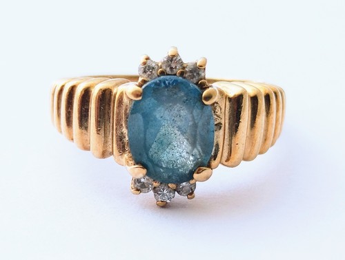 GORGEOUS 14k YELLOW GOLD VINTAGE RING w/ 6 DIAMONDS 0.3 TCW & BLUE STONE Sz 7.75 - Picture 2 of 12