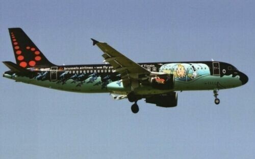 Brussels Airlines Airbus A320 OO-SNB "Tintin Rackham" @ Lisbon 2015 - postcard - Bild 1 von 1
