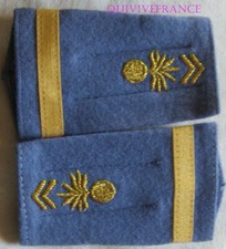 PFE269 - FOURREAUX D'EPAULE CADRE DES ECOLES MILITAIRES - SOUS-LIEUTENANT