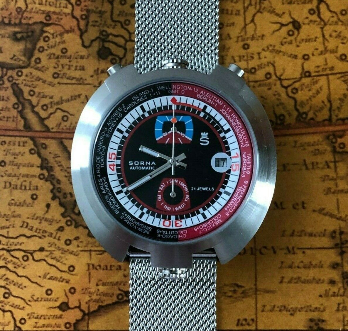 Gmt Sorna Automatic Watch Racing Retro Bullhead Watch NOS Style Wrist Watch