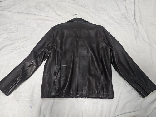 Chaqueta de cuero suave negra genuina Alfani para hombre mediana cremallera completa excelente estado - Imagen 11 de 12