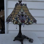 Antique/Vintage Tiffany  Style Leaded Glass Lamp Leaf & Metal Base