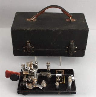 Antique BUZZA Australian WWII Period Morse Code Automatic Telegraph Key Case