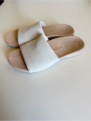 Vionic Evie Knit slide 8.5