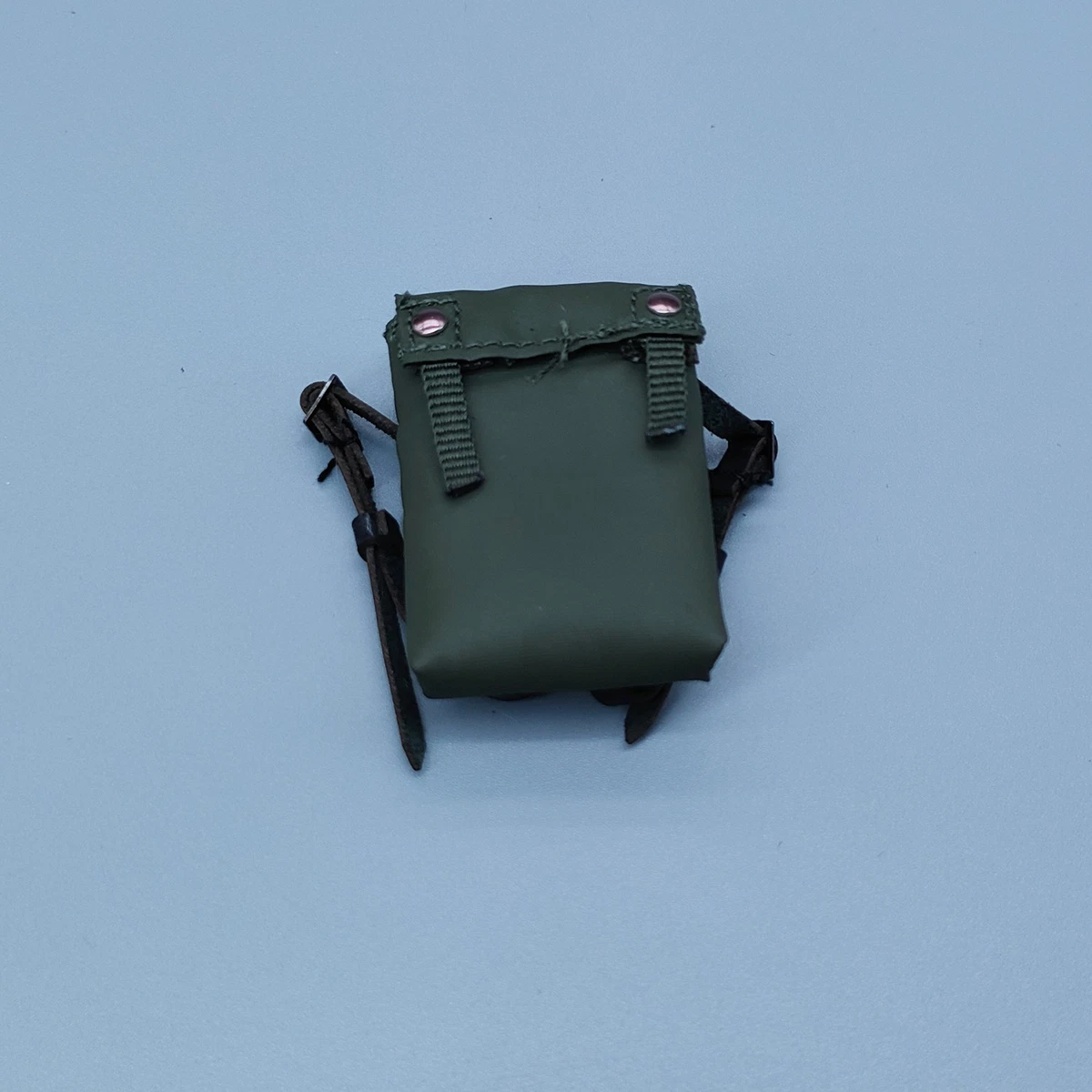 DID 80192 1/6 Scale WWII SS Polizei-Division NCO Fogel Figure Gas Mask Bag