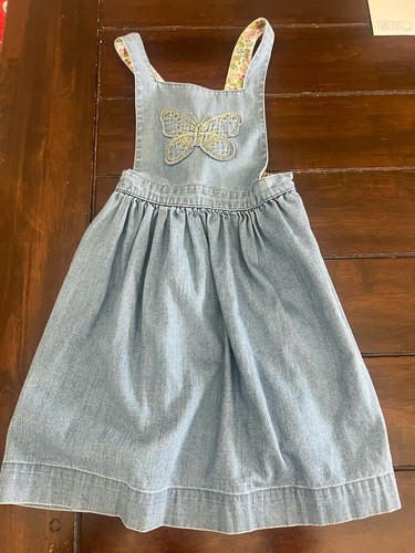 Mini Boden Butterfly Embroidered Chambray Pinafore Jumper Overall Dress 7-8 - Picture 5 of 7