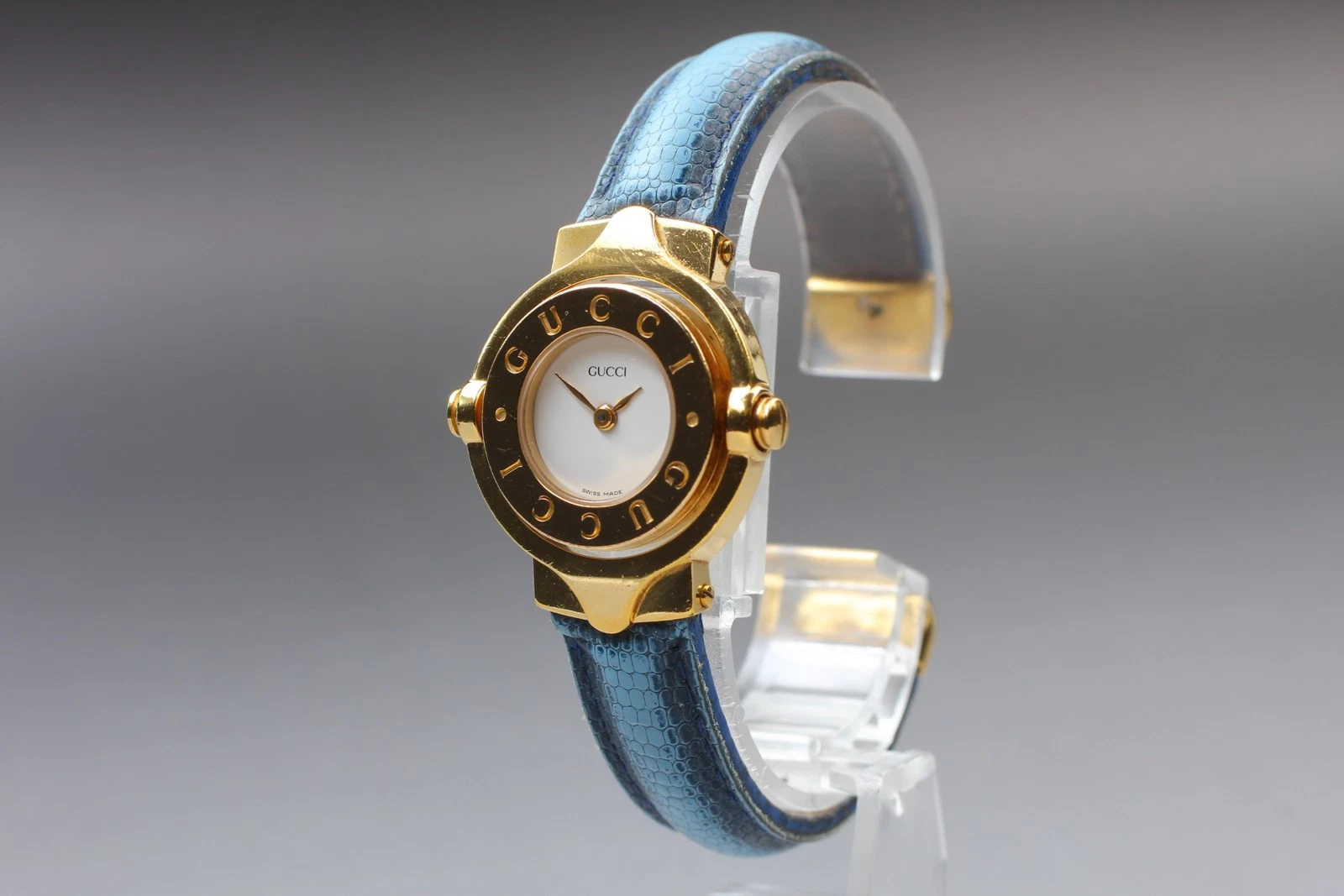 [Ecc+5] Orologio Gucci 6600L Reversibile Quadrante Bianco Bracciale Donna Quarzo dal GIAPPONE